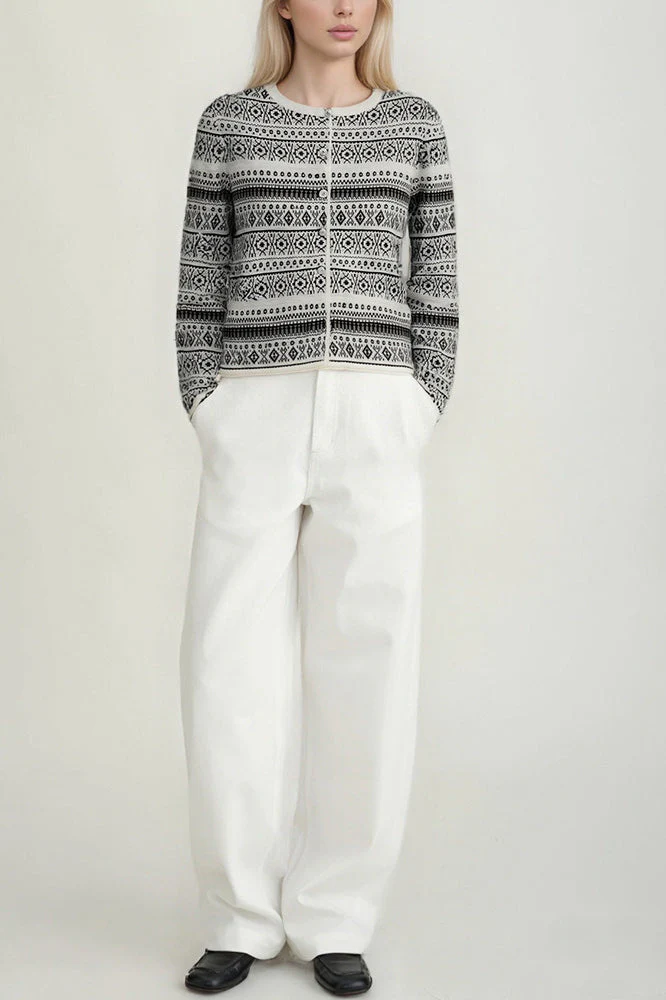 Vintage Jacquard Crew Neck Button Knit Cardigan - Image 4