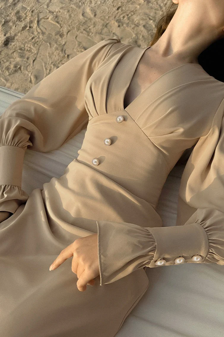 Vintage Lantern Sleeve V-Neck Bodycon Maxi Dress - Image 7