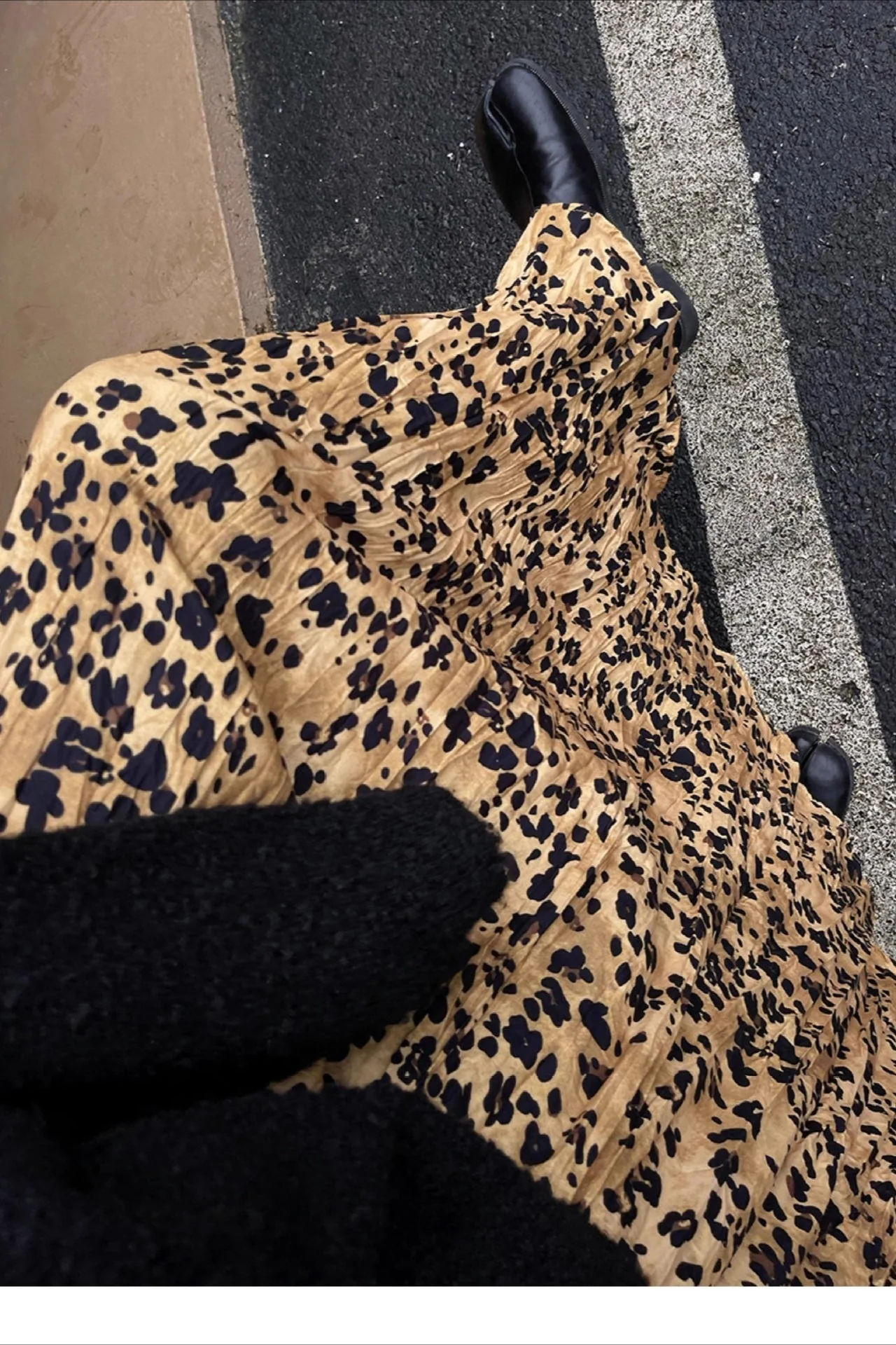 Vintage Leopard Midi Flare Skirt - Image 3