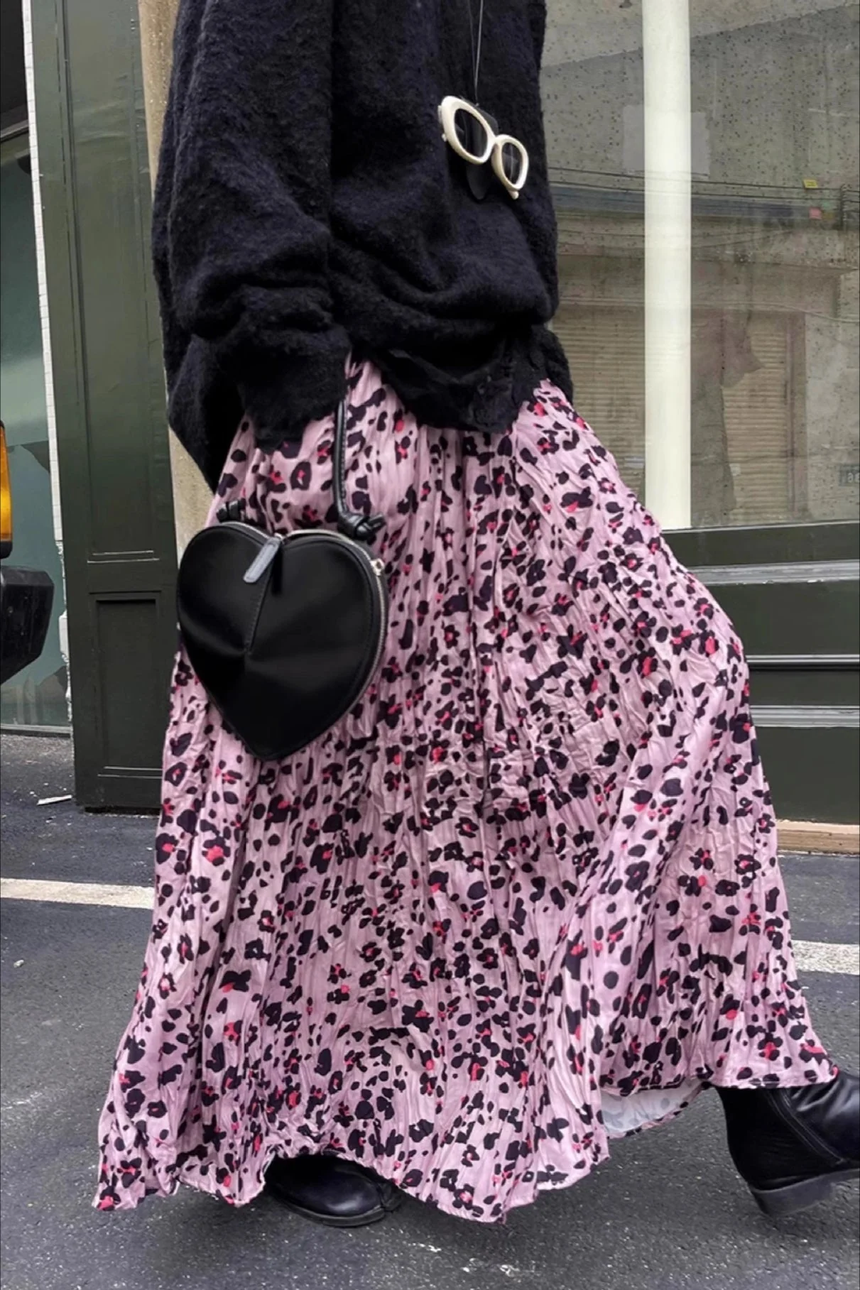 Vintage Leopard Midi Flare Skirt - Image 4