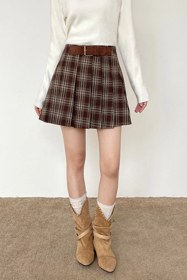 Vintage Plaid Pleated Skirt - Image 2