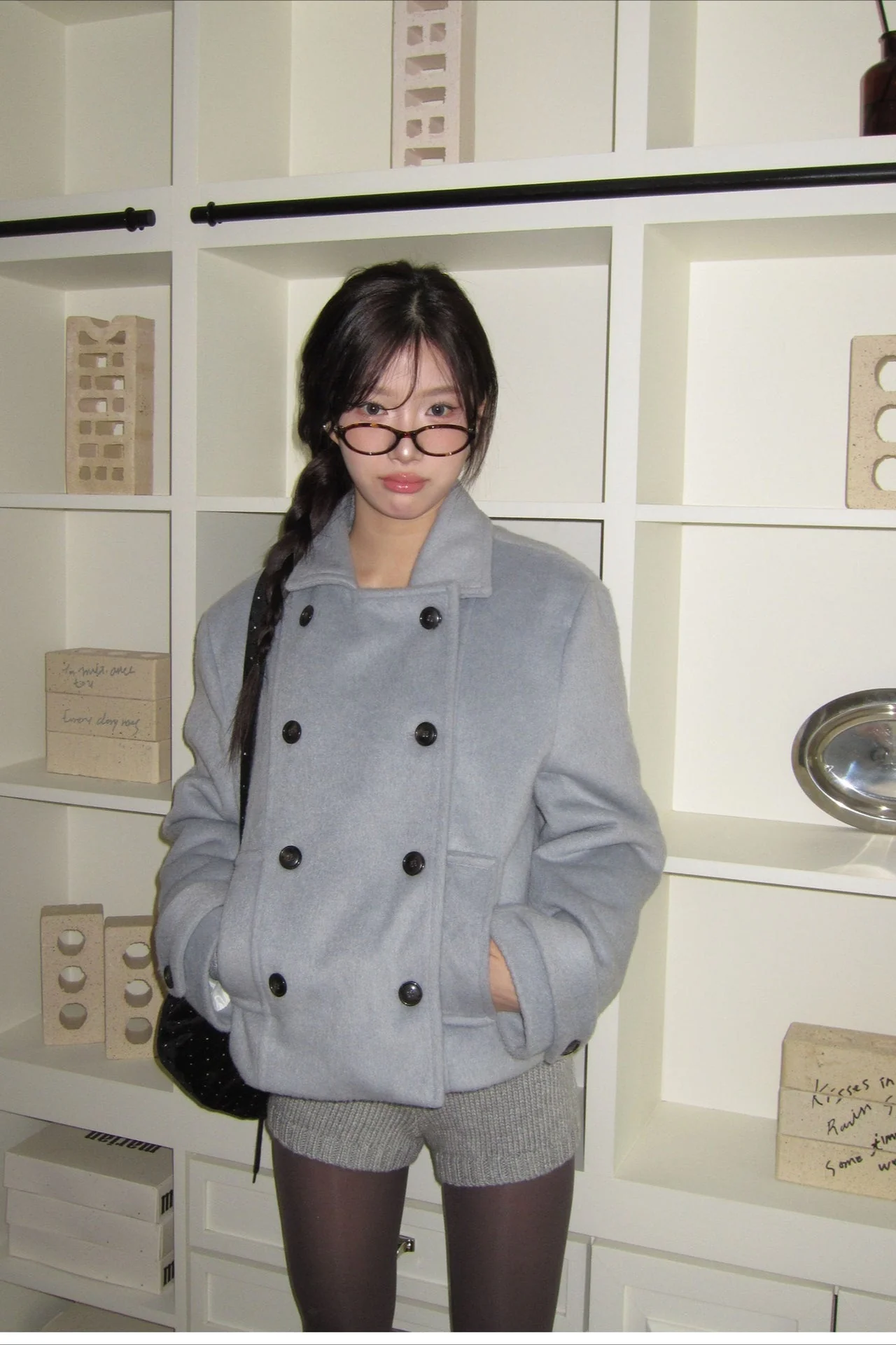 Vintage Preppy Fleece-Lined Wool Blend Short Coat - Image 4