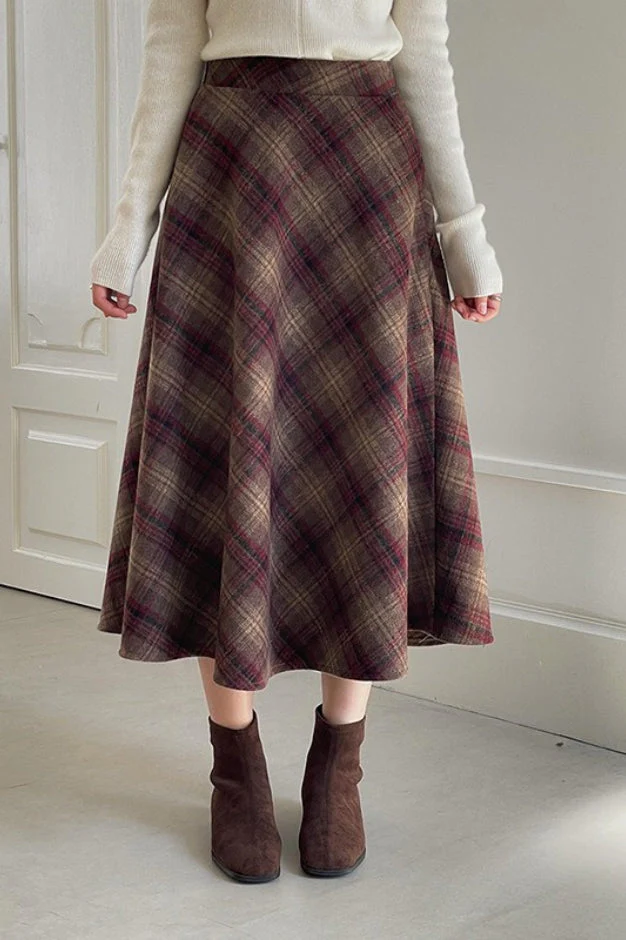Vintage Red Mohair Skirt - Image 2