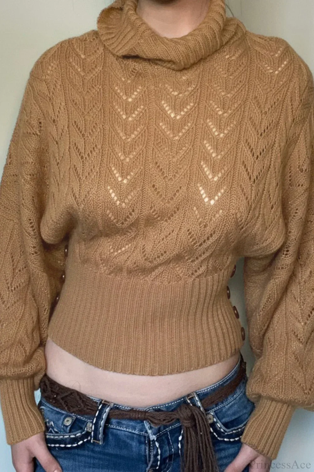 Vintage Turtleneck Slim Fitted Knit Sweater - Image 2