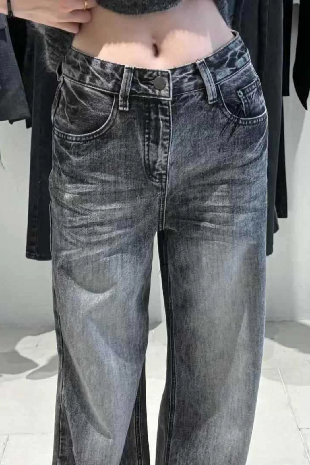 Vintage Washed Straight Wide Leg Jeans - Image 3