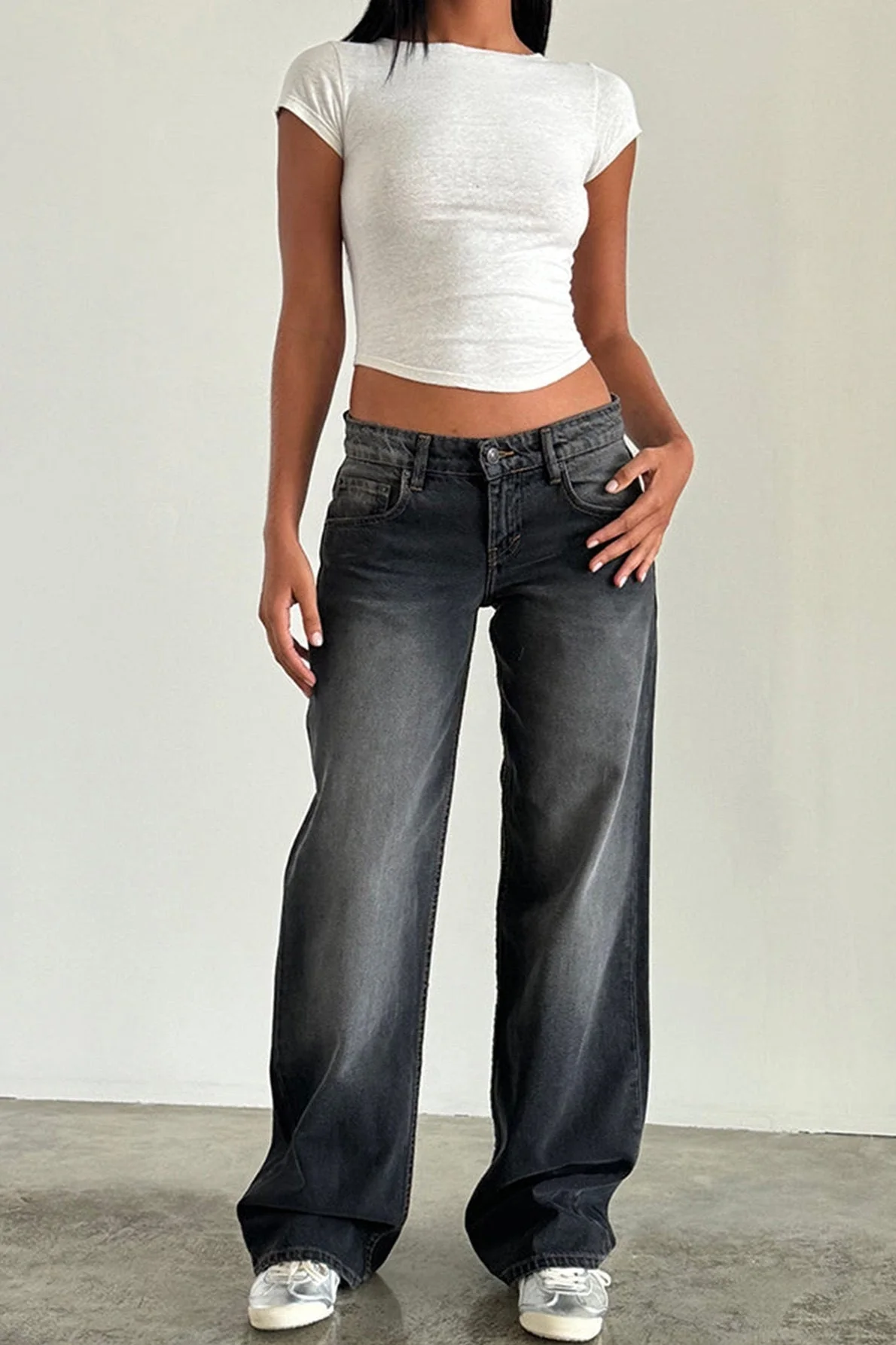 Vintage Washed Stretchy Straight Leg Jeans - Image 4