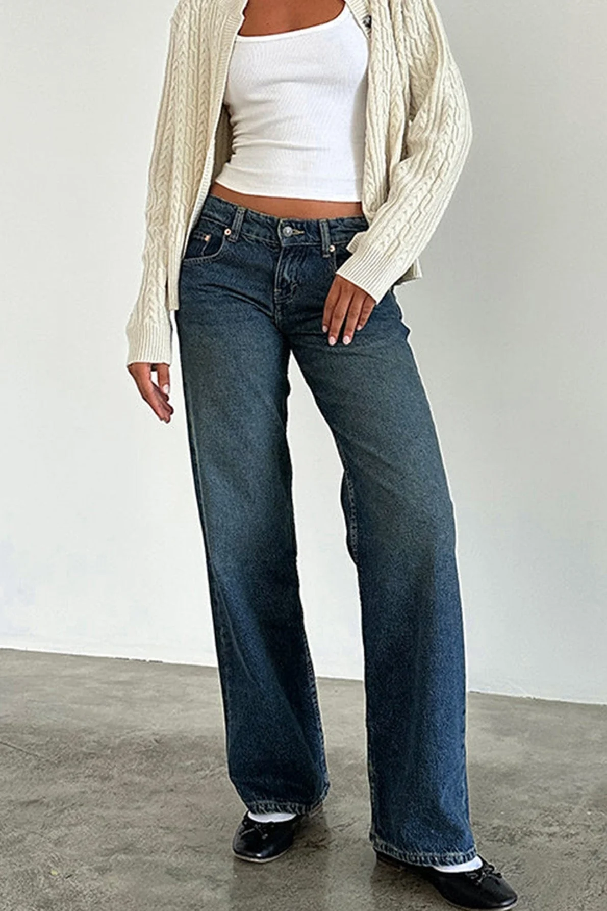 Vintage Washed Stretchy Straight Leg Jeans - Image 8