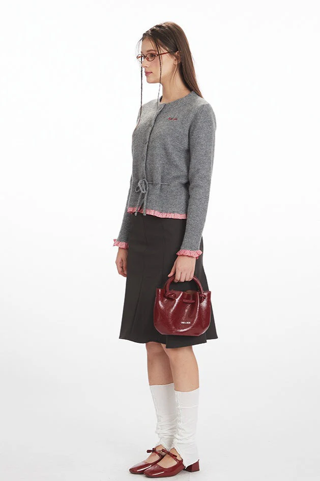 Waist-Cinched Cropped Knit Paneled Blouse - Image 4