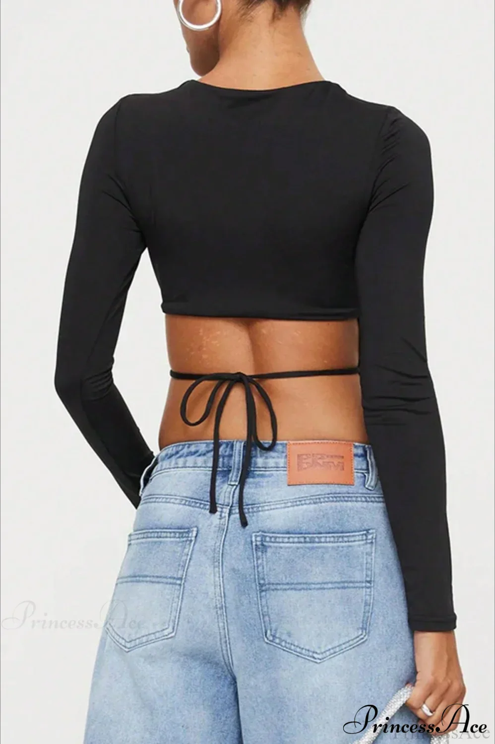 Waist-Tie Solid Color Crew Neck Long-Sleeve Cropped Knit Top - Image 4