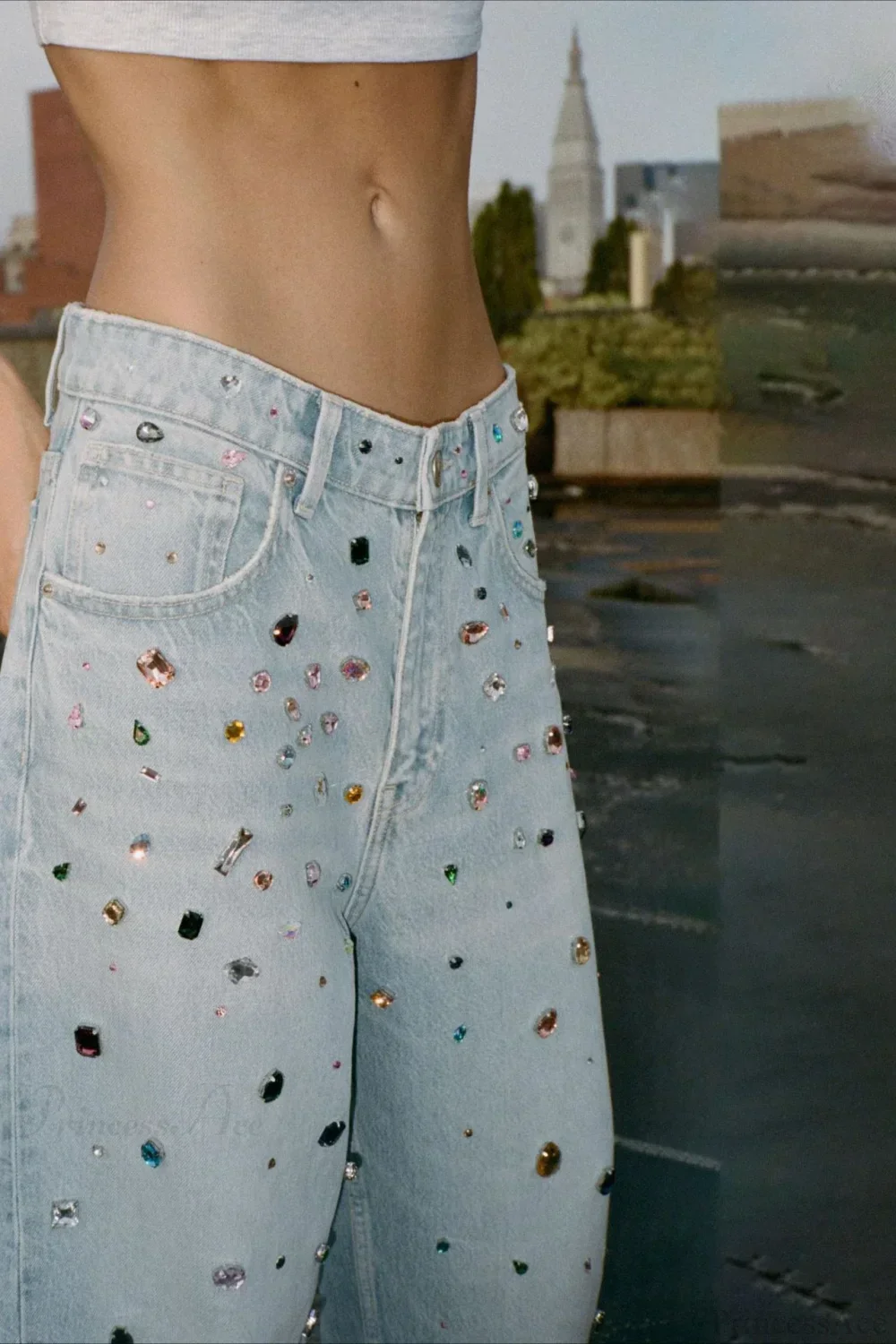 Washed Gem Straight High Waist Slim Jeans - Image 4