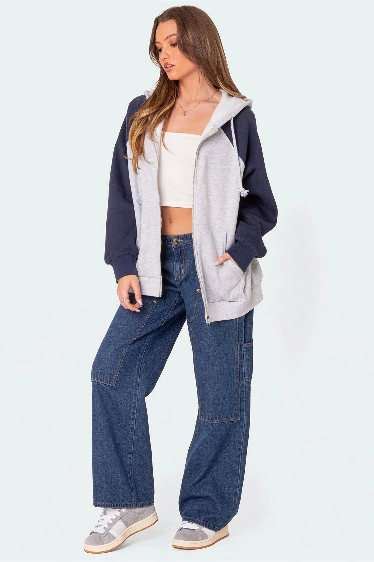 Washed Oversized Mid-Rise Cargo Pocket Straight-Leg Jeans - Image 3
