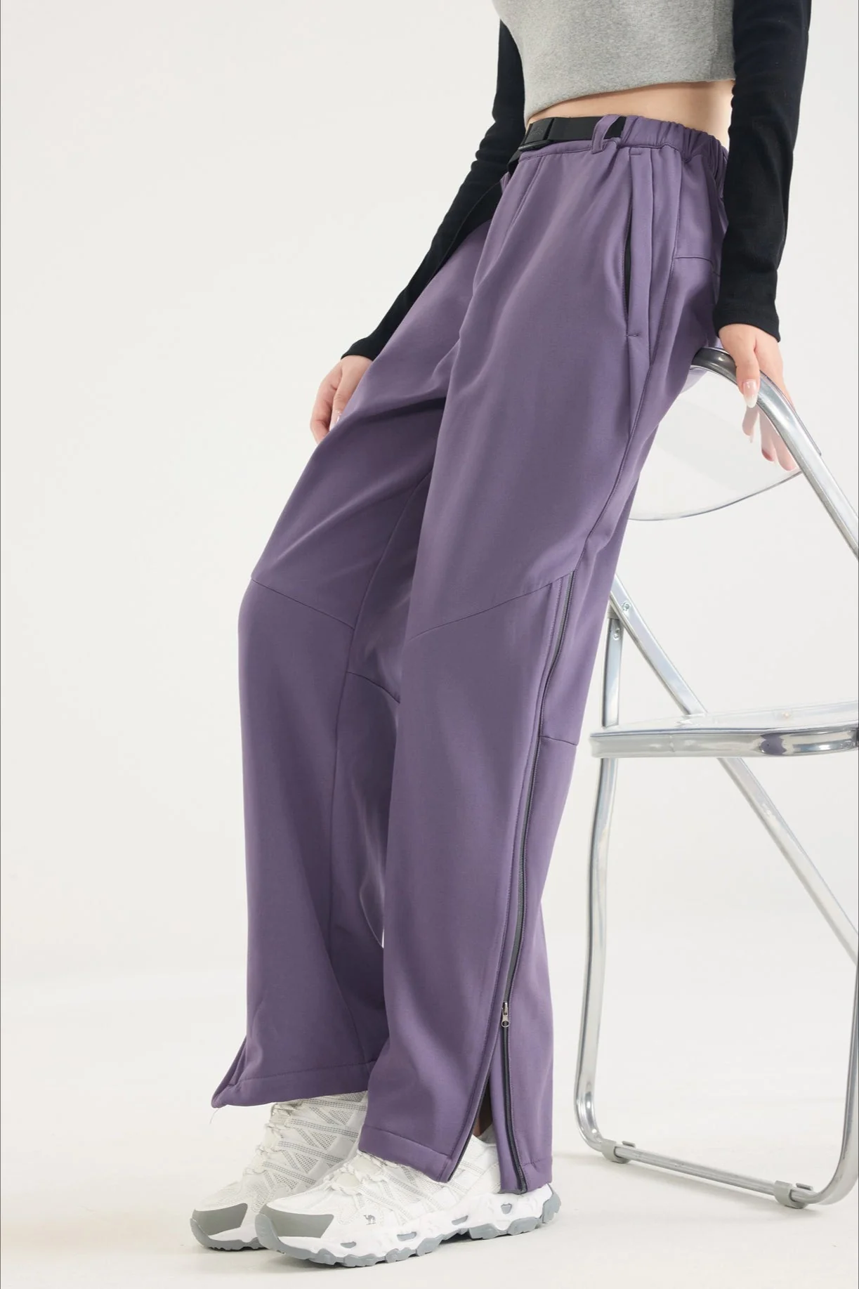 Waterproof Solid Zip Thermal Cargo Pants - Image 10