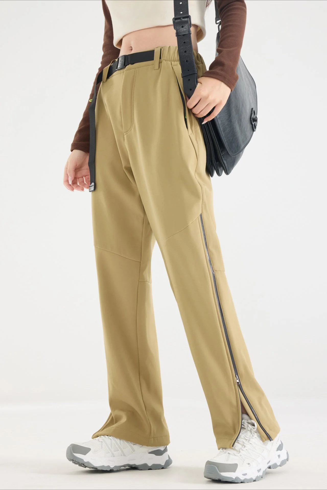 Waterproof Solid Zip Thermal Cargo Pants - Image 7