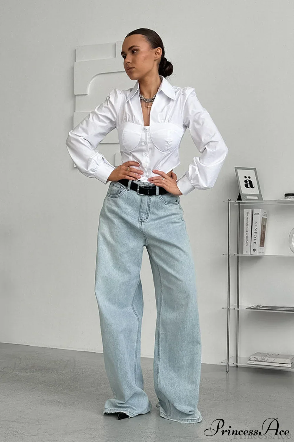 White Cotton Collared Puff Sleeve Blouse - Image 2