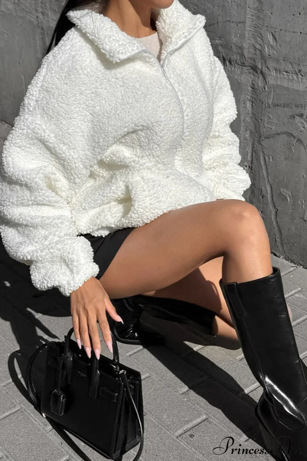 White Fleece Collared Warm Commute Coat - Image 2