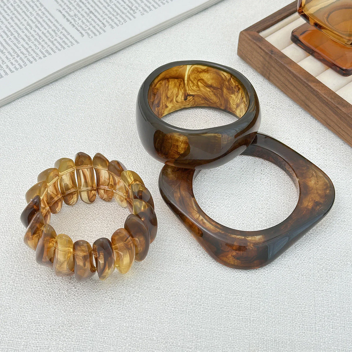Wide Marble Texture Translucent Bracelet - Image 4