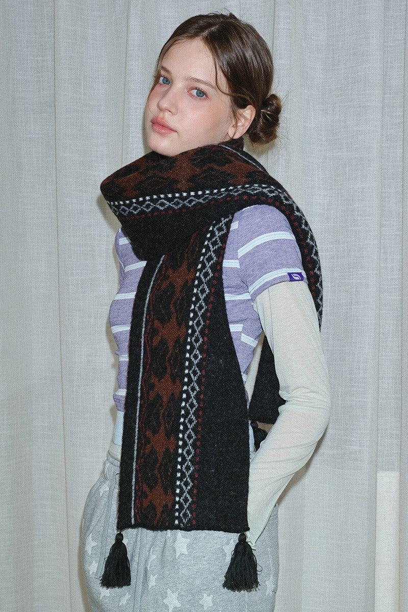 Wool Blend Fair Isle Fringed Soft Scarf - Image 3