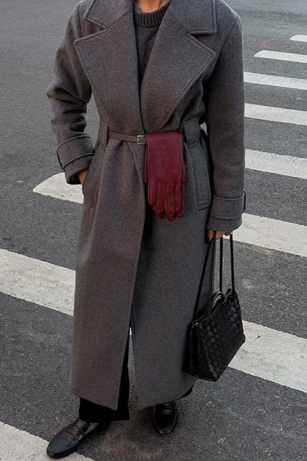 Vintage Wool Blend Notched Collar Oversized Elegant Overcoat - Image 2
