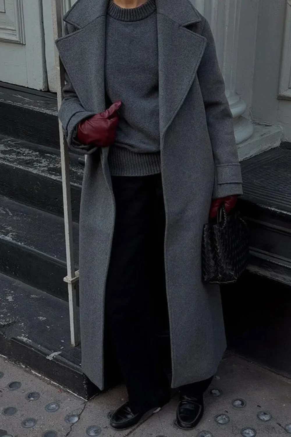 Vintage Wool Blend Notched Collar Oversized Elegant Overcoat - Image 3
