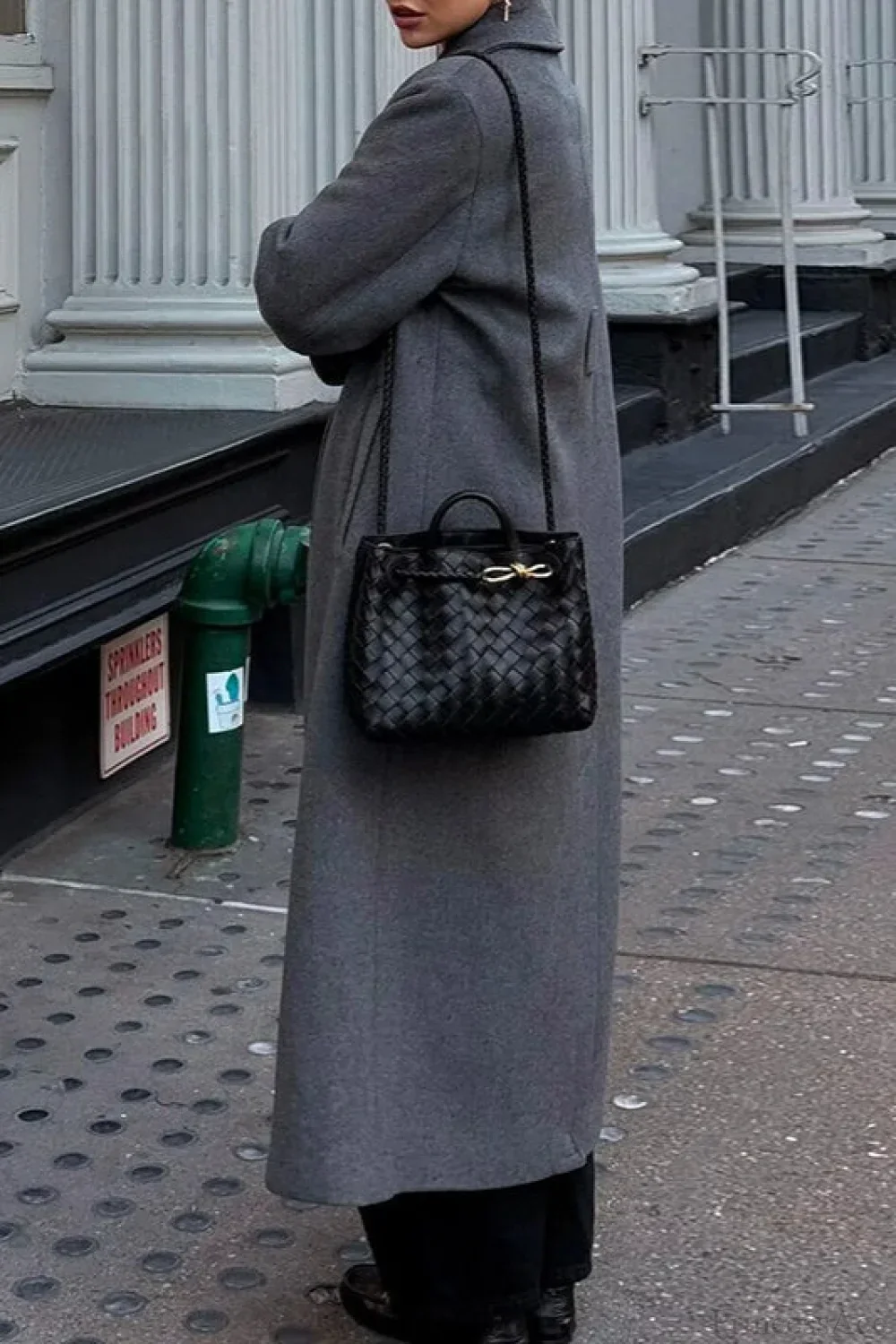 Vintage Wool Blend Notched Collar Oversized Elegant Overcoat - Image 4