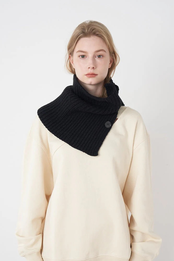 Wool Blend Solid Knitted Removable Buttoned Scarf - Image 13