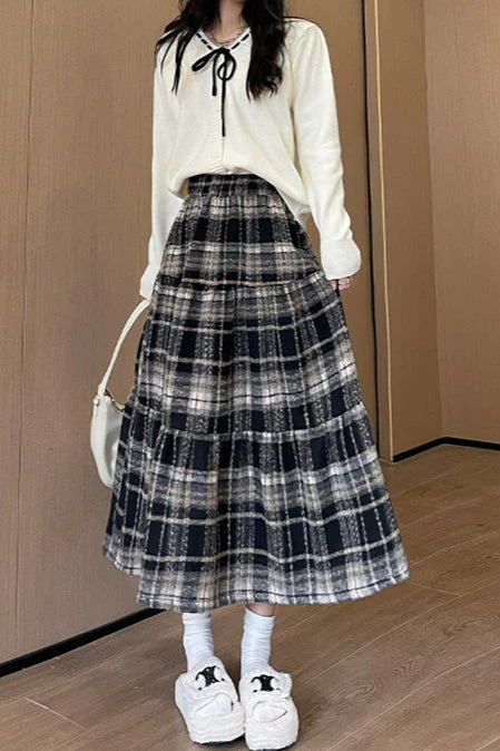 Wool Blend Tiered Plaid Skirt - Image 8