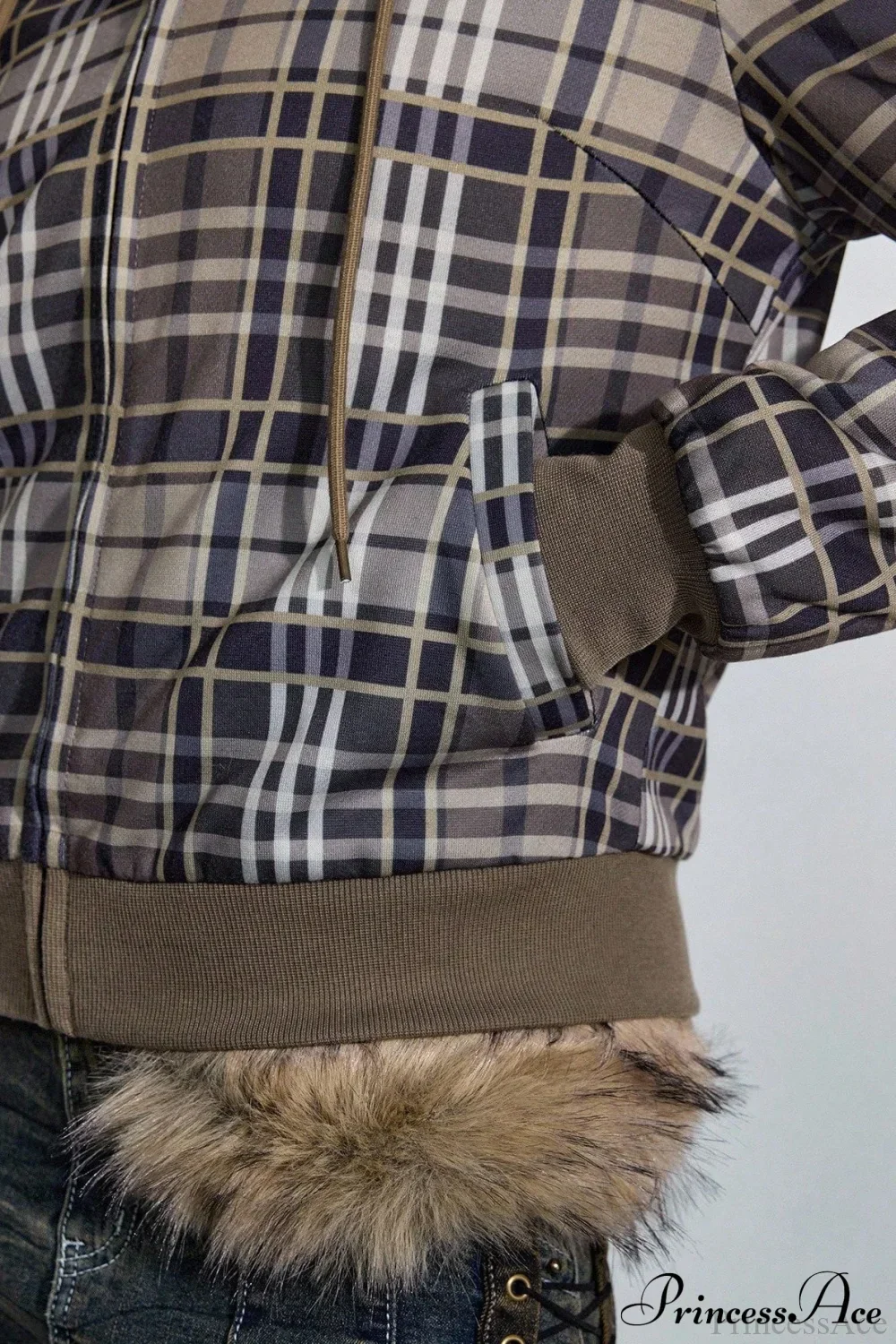 Y2K Plaid Sherpa Fleece Hoodie - Image 6