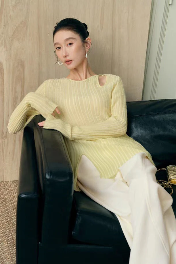 Yaohua Xiyan French Elegant Wool Openwork Ribbed Knit Top - Image 4