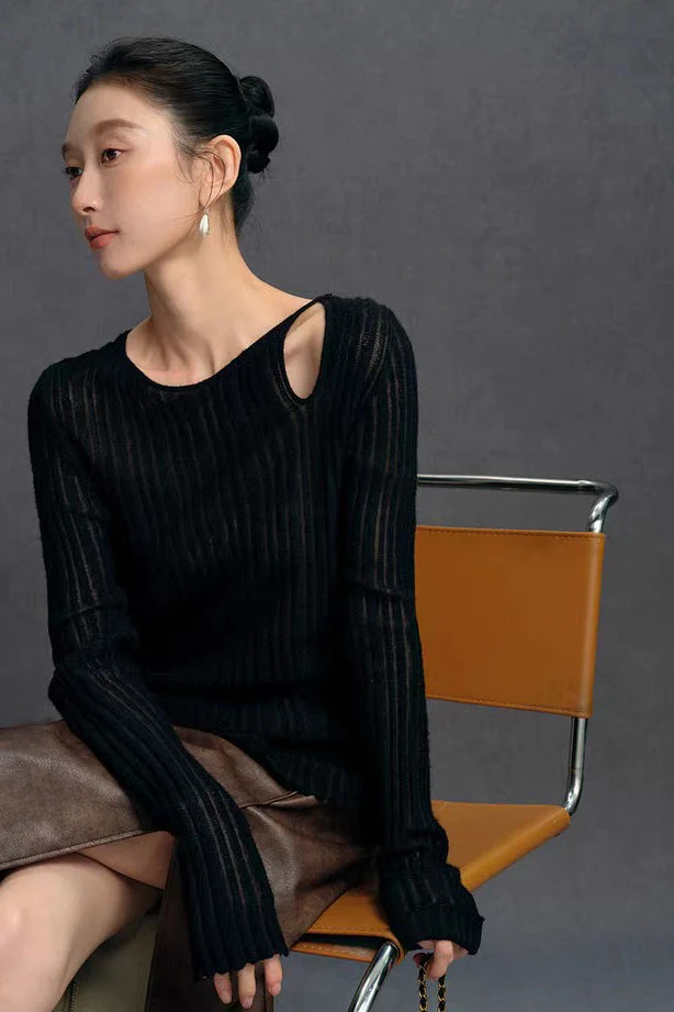 Yaohua Xiyan French Elegant Wool Openwork Ribbed Knit Top - Image 8