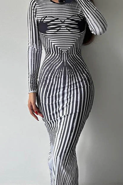 Round Neck Long Sleeve Maxi Dress - Image 3