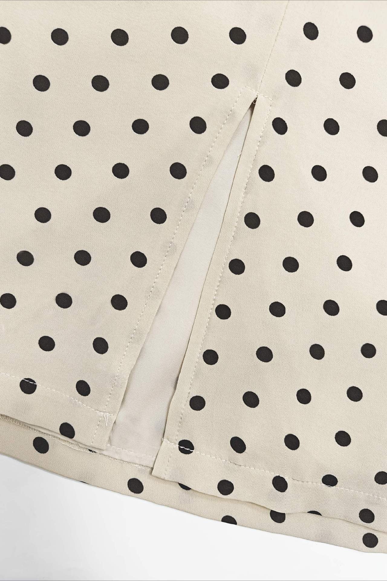 Polka Dot Slim Fit Skirt - Image 4