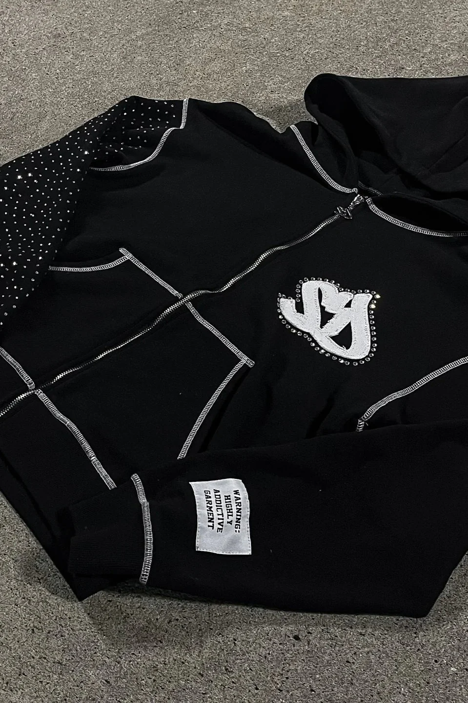 Embroidery Zipper Oversize Hoodie - Image 3