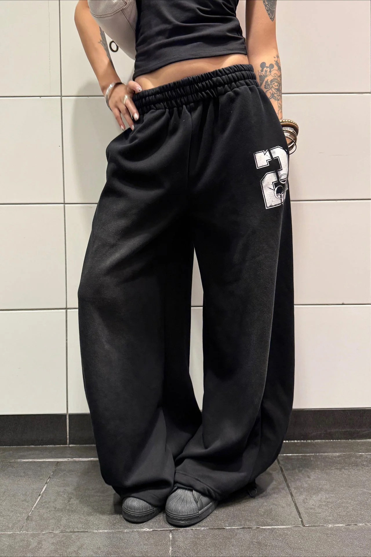 Y2K Oversized Blue Sweat Pant - Image 6