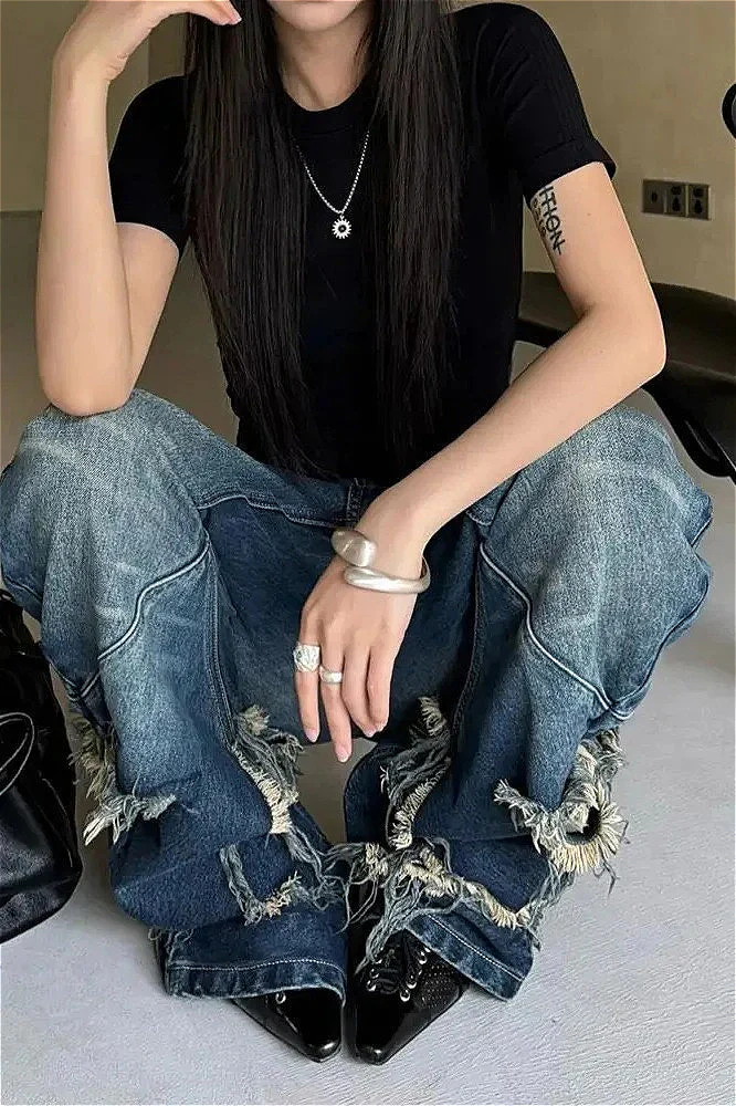 Y2K Distressed Claw Marks Jeans - Image 4