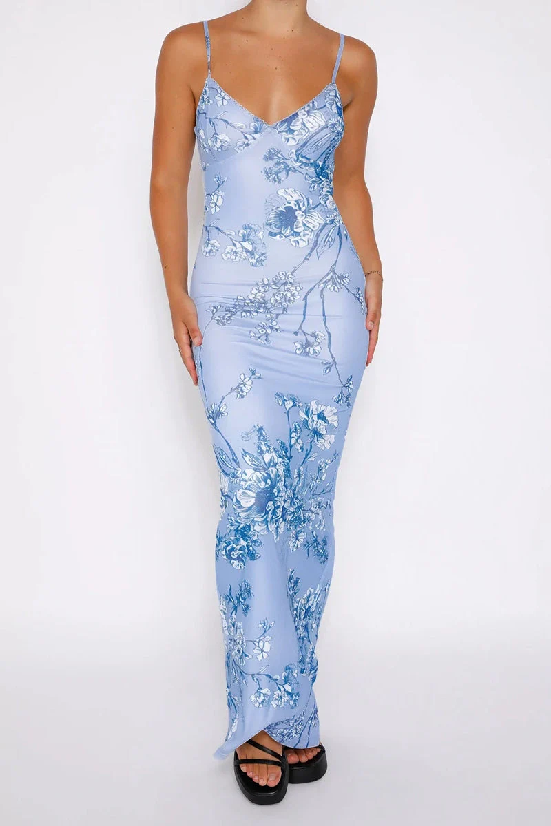 Summer Floral All-Over Print Backless Floral Dress - Image 3