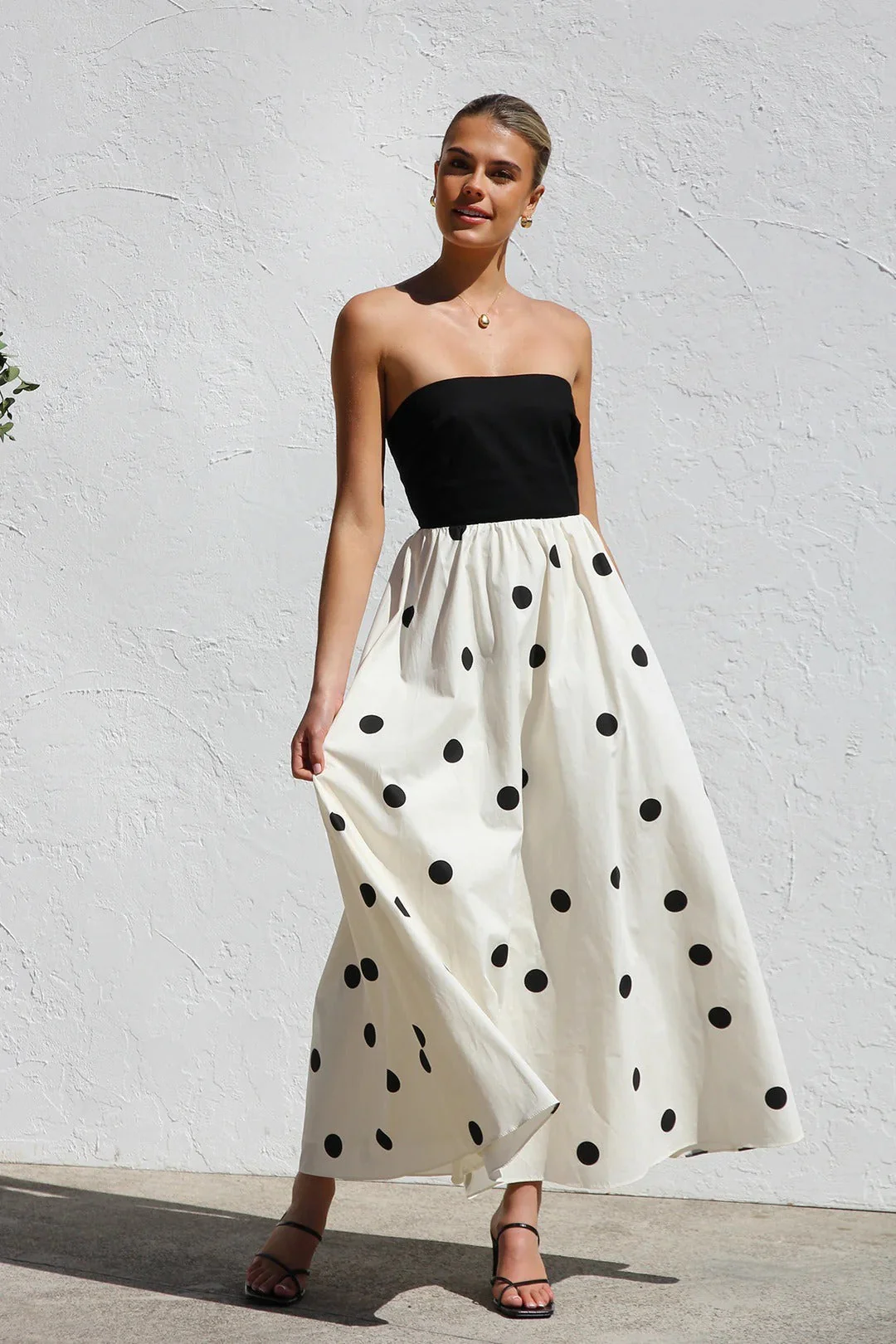 Polka Dot Print Strapless A-Line Maxi Dress - Image 2