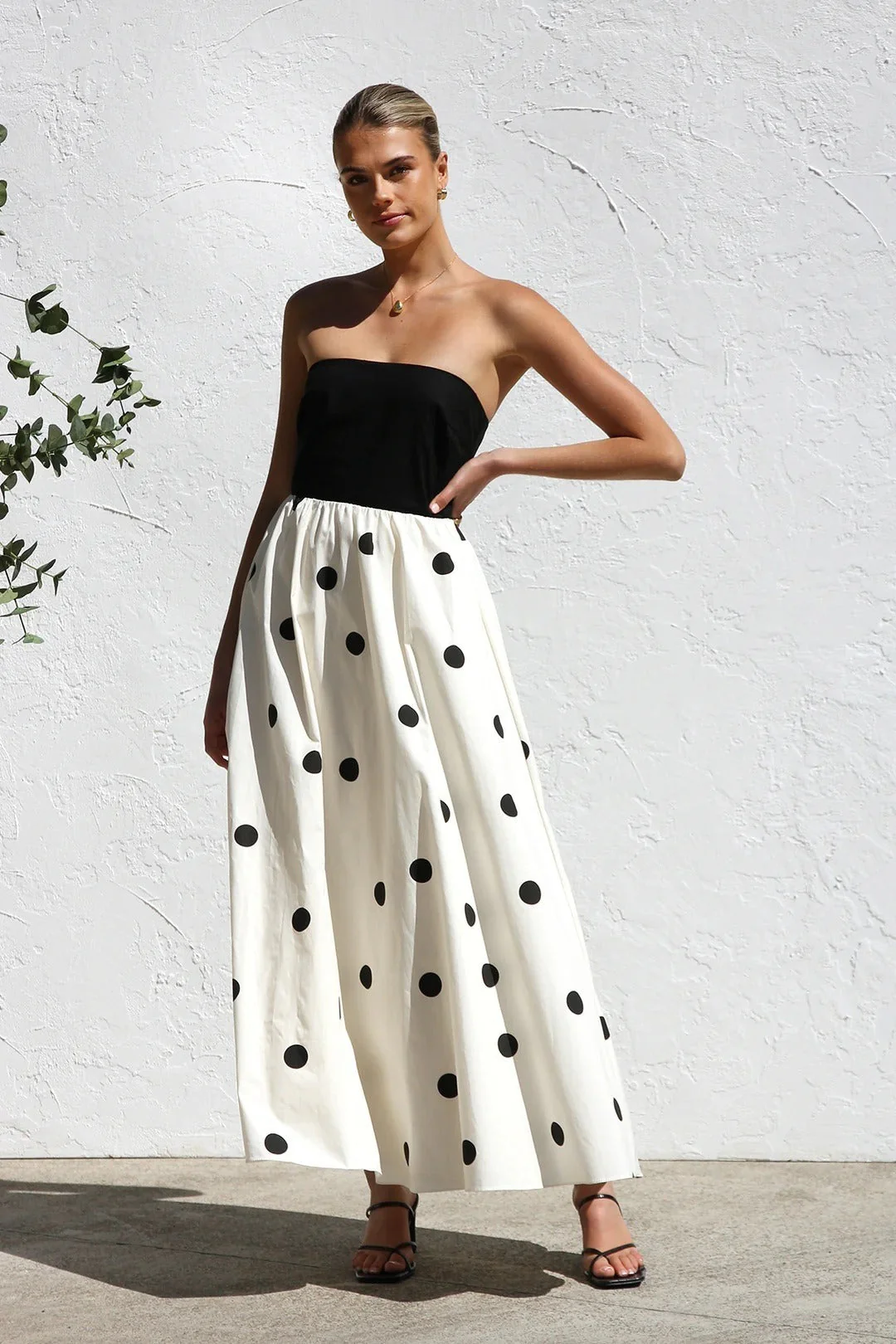Polka Dot Print Strapless A-Line Maxi Dress - Image 3