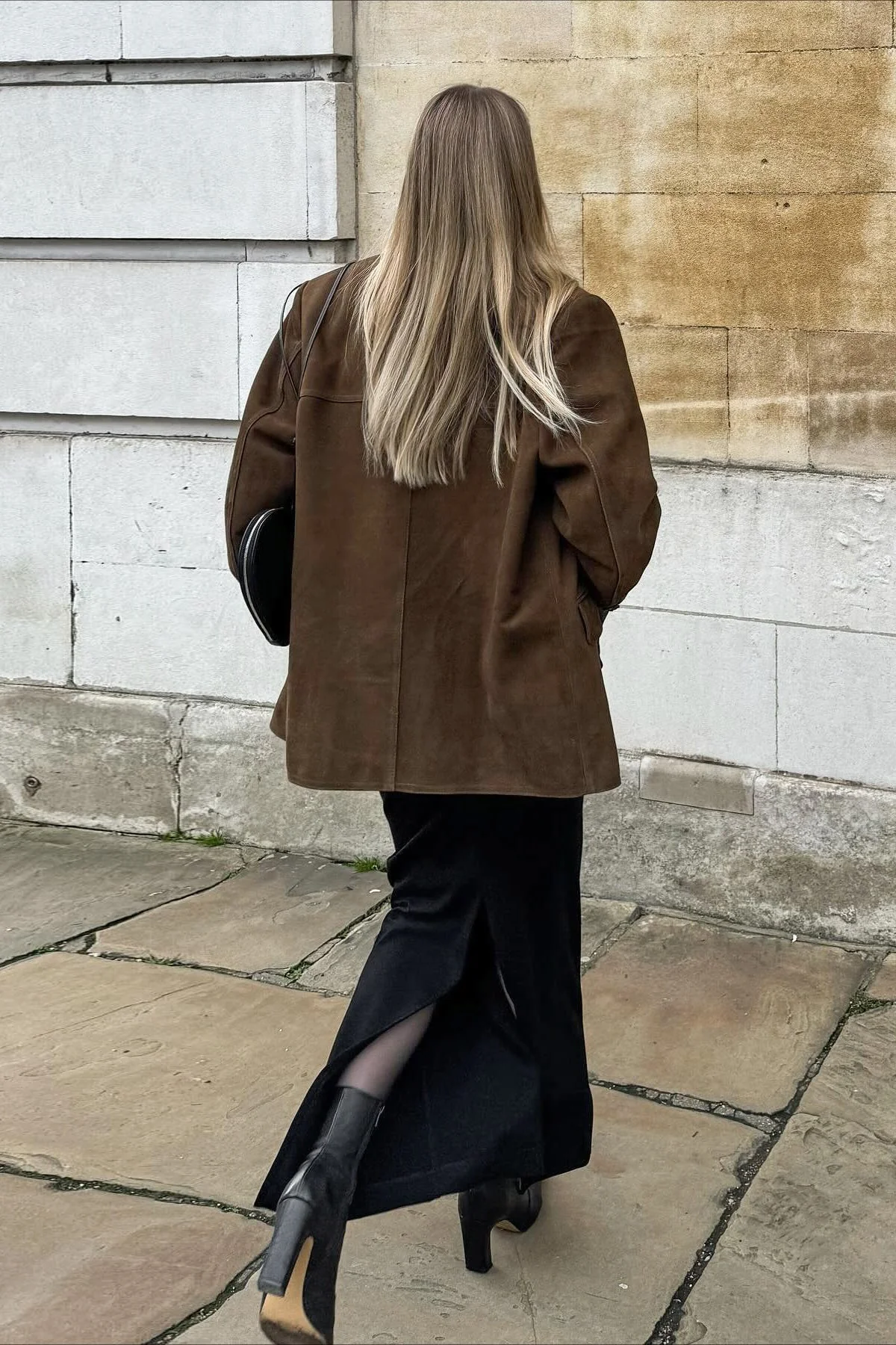 Thick Suede Collar Jacket - Image 4