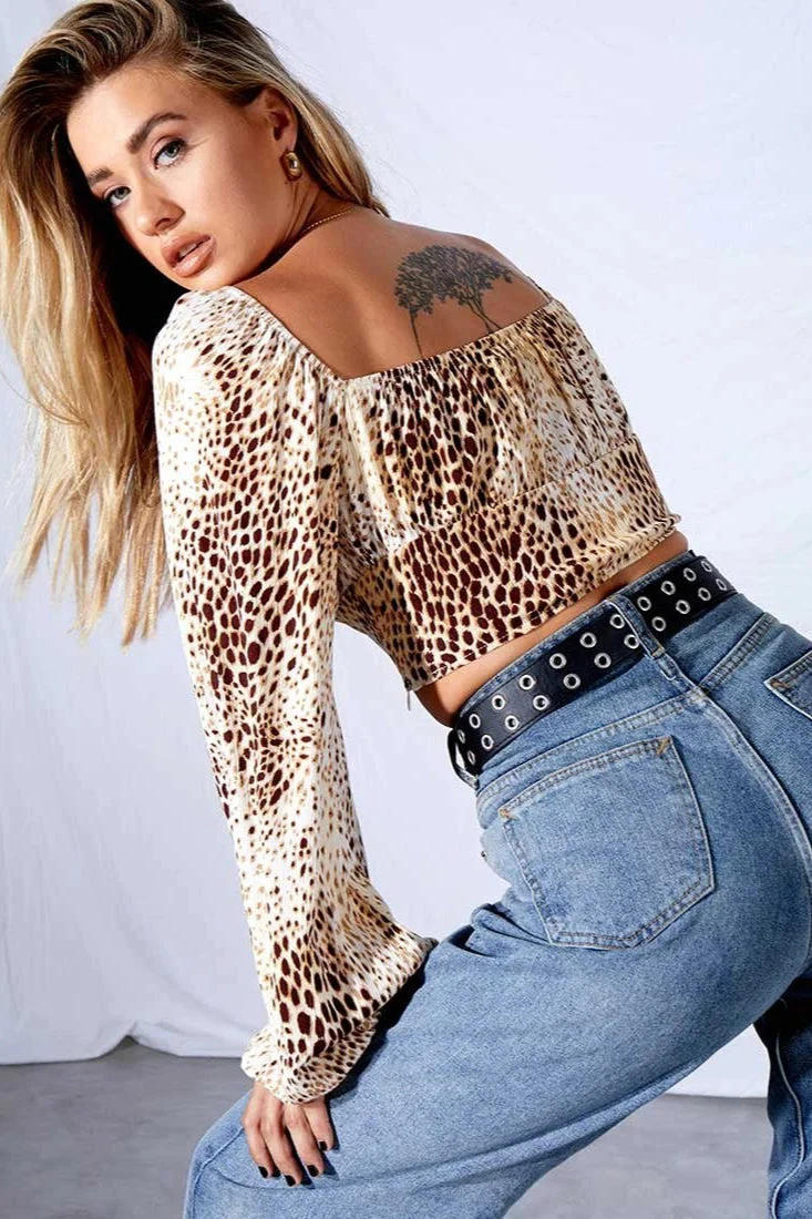 Puff Sleeve Button Up Crop Top - Image 3