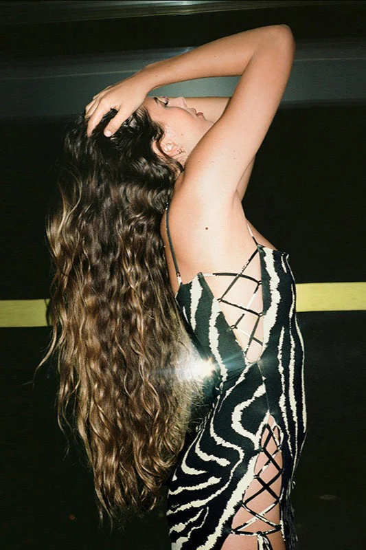 Sexy Striped Print Cutout Tie Bodycon Maxi Dress - Image 2