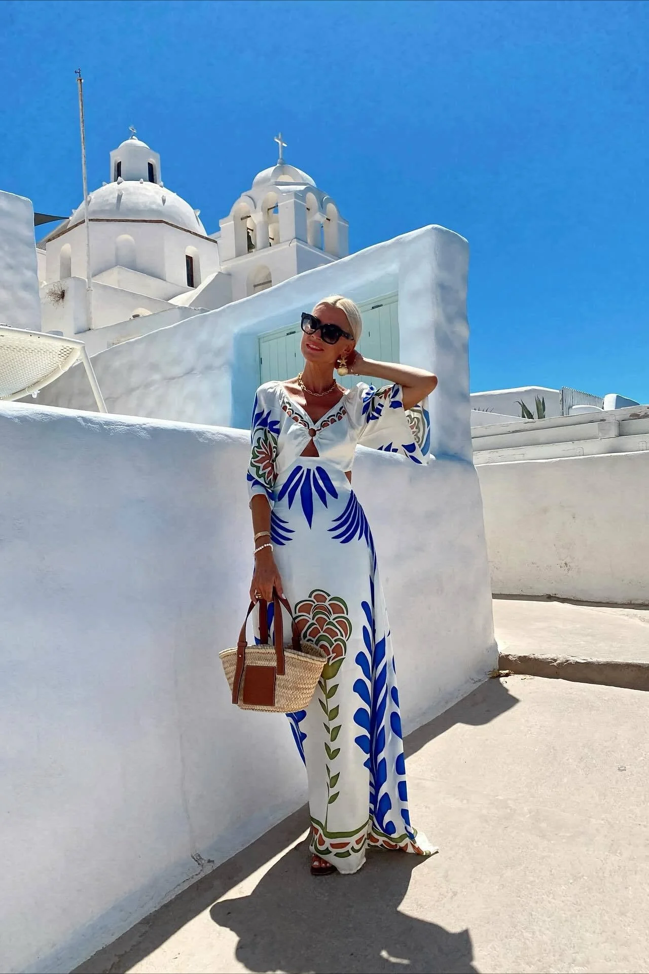 Vacation Floral Print Backless Slim Maxi Dress - Image 2