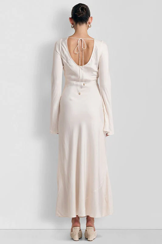 Elegant Long Sleeve Floral Print Backless Maxi Dress - Image 5