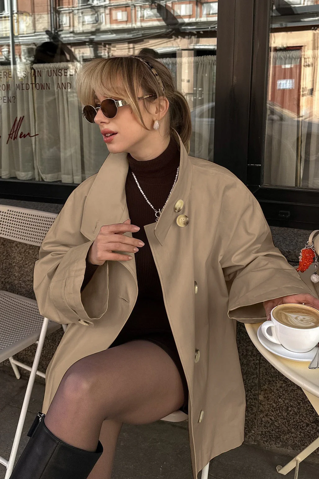 Vintage White Trench Jacket - Image 5