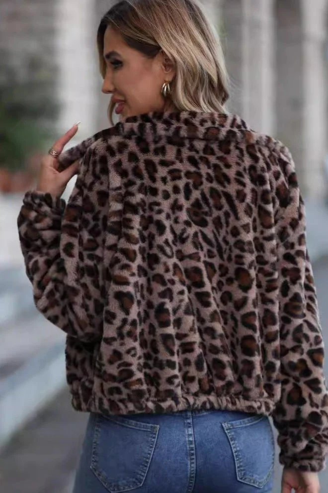 Cozy Leopard Print Zippered Fleece Coat - Image 4