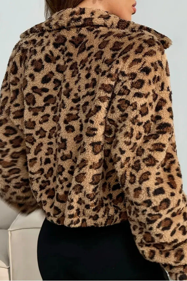 Elegant Leopard Print Hooded Zip-Up Coat - Image 3