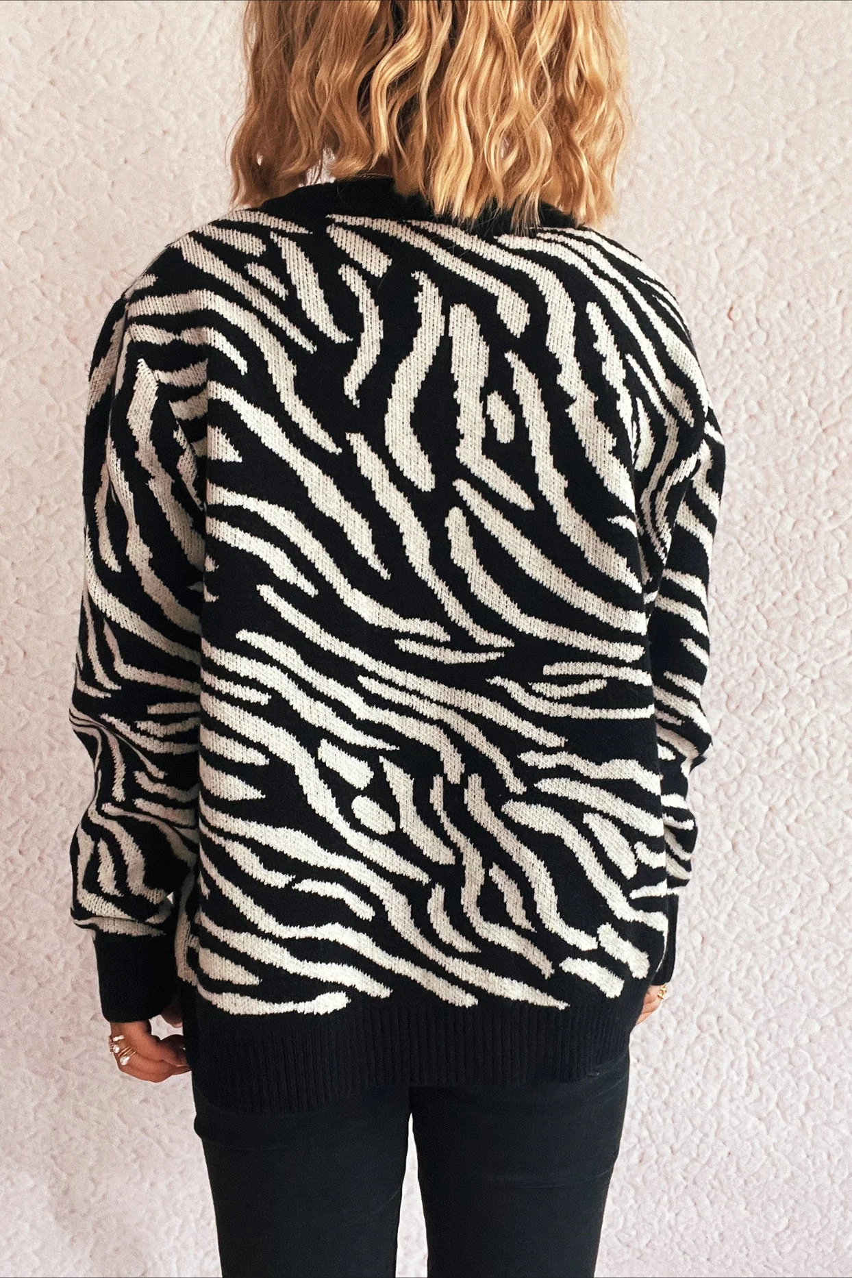 Colorblock Zebra Knit Cardigan - Image 3