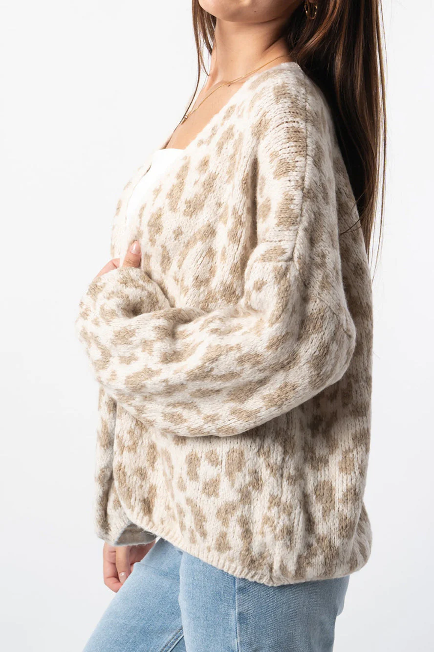 Loose Fit Colorblock Cardigan - Image 2