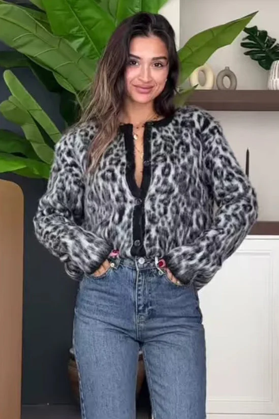 Retro Soft Touch Leopard Cardigan - Image 5
