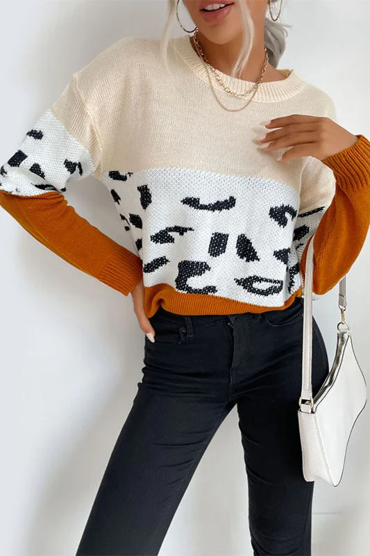 Contrast Leopard Pattern Knit Sweater - Image 3
