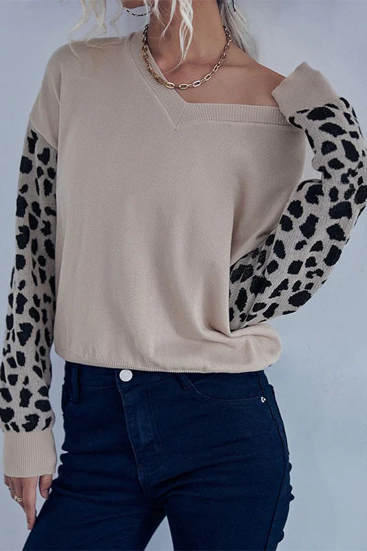 Knit V-Neck Leopard Panel Sweater - Image 3